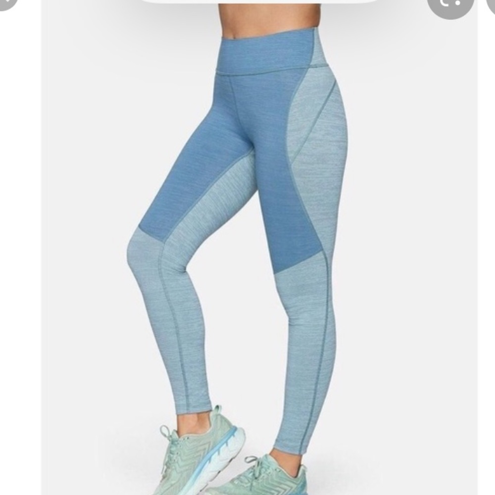 NWT New Outdoor Voices tech sweat leggings